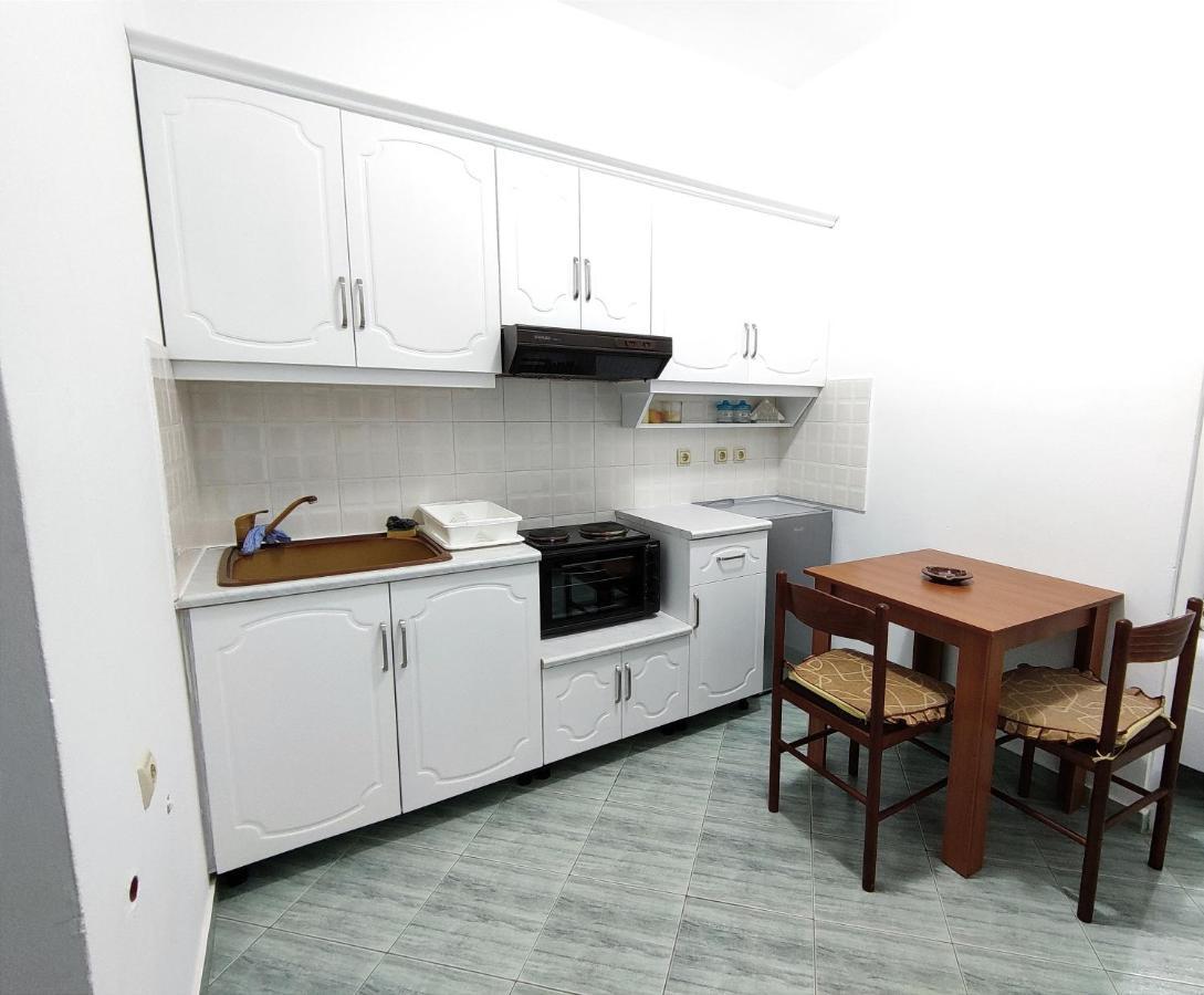 Joen Apartments ซารานเดอ ภายนอก รูปภาพ